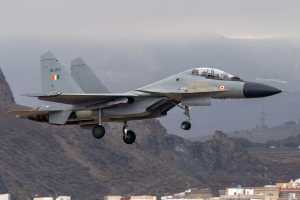 La ECAO Las Palmas: el “director de orquesta” que hace posible el cielo del Ocean Sky 2025