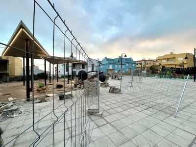 El Ayuntamiento de Guía culminará en mes y medio la renovación de la Plaza de La Dehesa