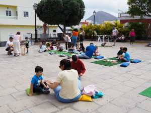 ‘Teje San Isidro’ llena de cultura y ambiente familiar la Plaza del barrio