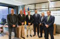 El comisionado reedita el plan de formación del REF para pymes y autónomos, con más de 50 cursos en las islas