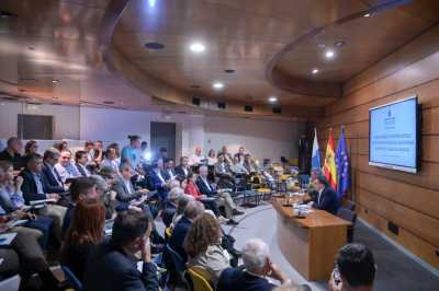 Canarias convoca 8,5 millones en ayudas para abaratar el agua potable producida en plantas potabilizadoras