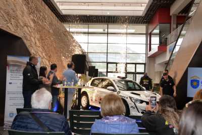 Presentación Presupuestos para mejoras en el Mercado de Guía y vehículo de Rally
