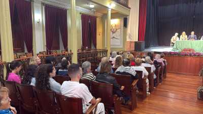 Telde y Gáldar estrechan lazos por el 8M con una excursión organizada por la Concejalía de Igualdad