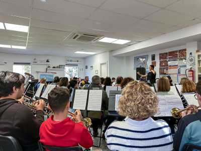 58 personas participan en la Jornada de Desarrollo Artístico con la directora de banda Vivian Gutiérrez Abreu