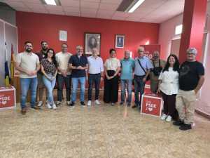Augusto Hidalgo aborda en la sede del PSOE de Guía las políticas de Vivienda, Obras Públicas y el apoyo institucional del Cabildo a proyectos municipales