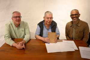 El Museo Agáldar recibe la donación del ejemplar histórico de la Topografía de Gran Canaria (1678)