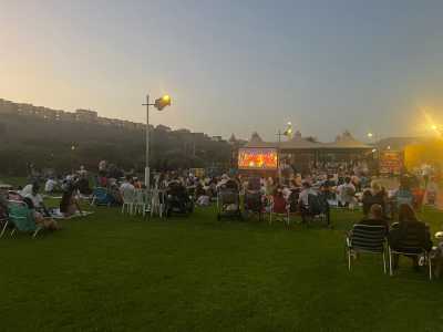 San Bartolomé ofrece cine en el Parque del Sur
