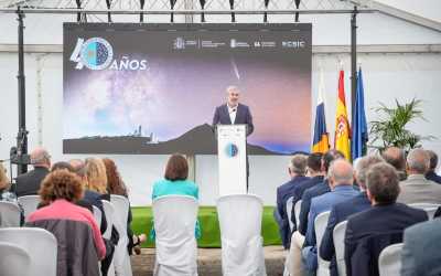Clavijo resalta la aportación del IAC a la ciencia y a las islas durante sus 40 años en la cumbre mundial de la astrofísica