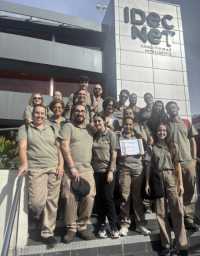 El PFAE-GJ USB descubre el corazón tecnológico de Idecnet en una visita formativa a su Centro de Procesamiento de Datos