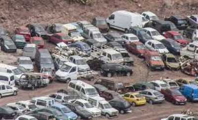 Los desguaces responden al llamamiento de Telde ante el mayor plan de retirada de vehículos abandonados de su historia