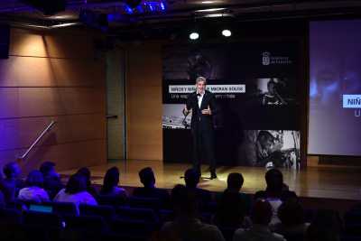 Clavijo reclama unir esfuerzos para garantizar los derechos y el futuro de la infancia migrante