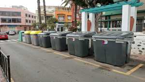 Los nuevos contenedores llegan a las calles de Telde
