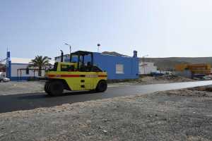 Comienza el asfaltado de las calles del Lomo de La Ermita en Sardina