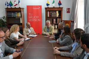 Proexca se reúne en Madrid con asociaciones para seguir fortaleciendo al sector audiovisual de Canarias La empresa pública se ha reunido junto al Clúster Audiovisual de Canarias con las asociaciones nacionales de audiovisual PROFILM y AECINE en la