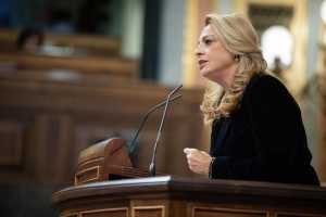 CC no decidirá su apoyo al decreto anticrisis del Gobierno a la espera de que se garantice una compensación financiera para Canarias