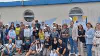El mar y la identidad portuaria une a jóvenes y mayores en un encuentro intergeneracional