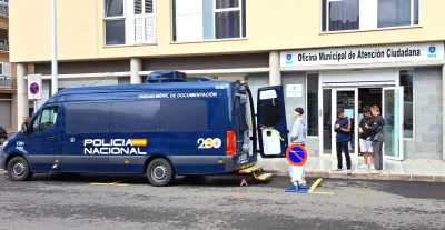 La Unidad Móvil de la Policía Nacional para tramitar el DNI volverá a Guía en julio