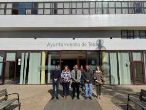 Telde guarda un minuto de silencio por las dos víctimas de asesinatos machistas en Valencia y Tarragona