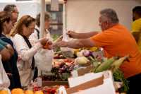 El Mercado Agrícola de Gáldar vuelve a reunir a productores y consumidores en la Plaza de Santiago