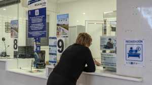 Mogán instala señalética inclusiva en las Oficinas Municipales de Arguineguín