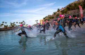 Sorpresa en el Anfi Challenge Mogán Gran Canaria,  con las primeras victorias profesionales de Iestyn  Harrett y Marta Lagownik