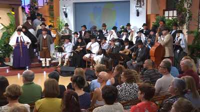 El tango y la milonga, así como el folclore de nuestra tierra nos abren las puertas de un nuevo Tenderete
